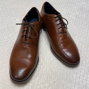 Cole Haas Jefferson Grand Wholecut Oxfords